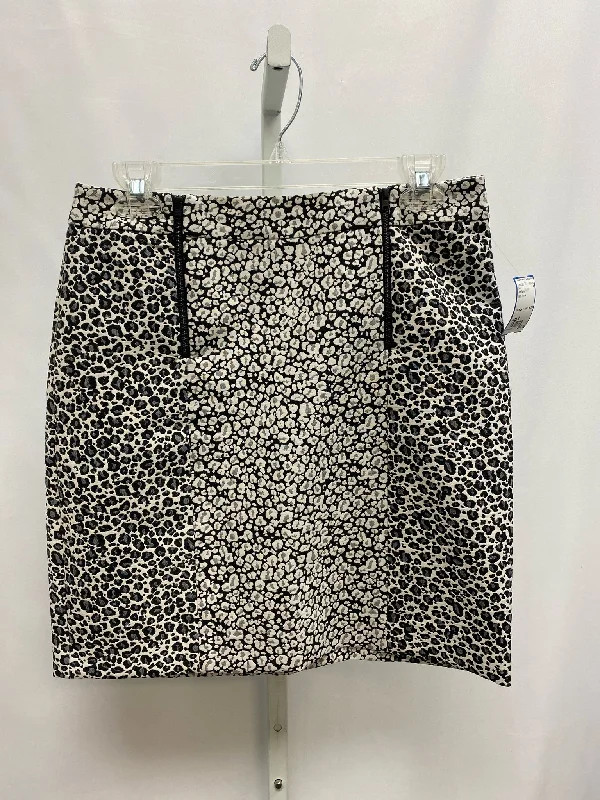 Size 6 Ann Taylor Gray Animal Skirt chiffon skirt delicate