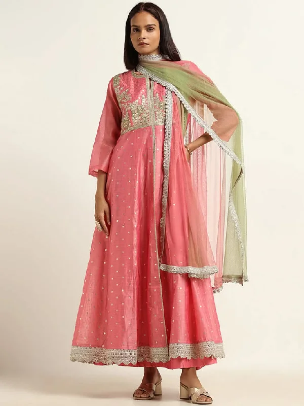 Vark Pink Kurta, Skirt & Dupatta Set lightweight skirt design